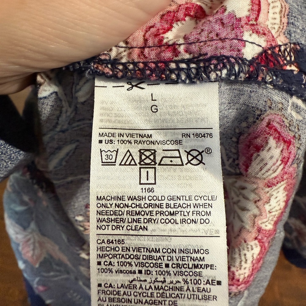 Old Navy Floral Sleeveless Keyhole Neckline Top, Size Large - Picture 4 of 8